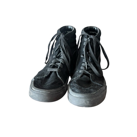 Vans Shoes - Vans Black High-Top Sneakers Size 7